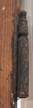 Holztüre alt (Nur Abholung möglich) Holztüre alt (Nur Abholung möglich)