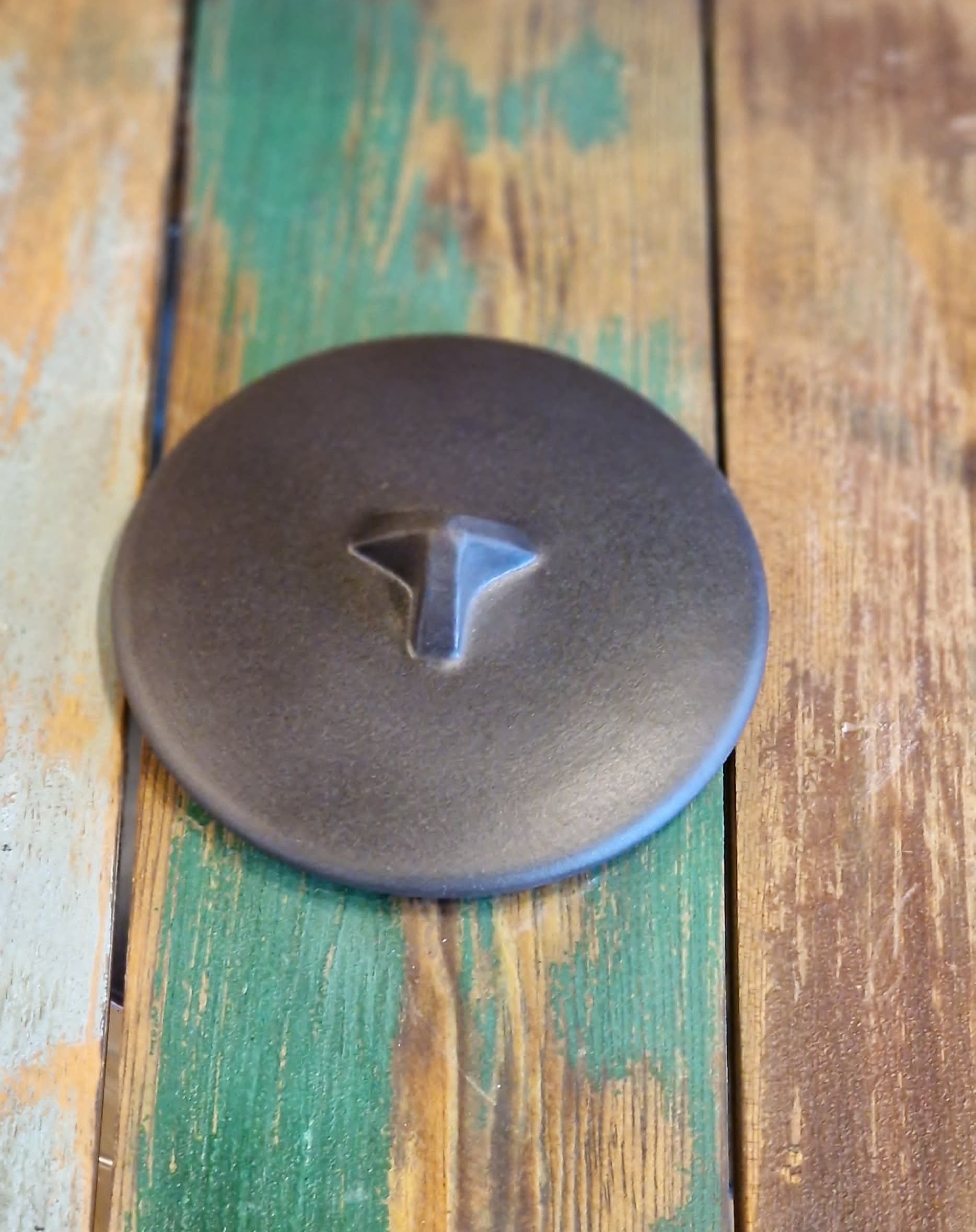 Deckel für Schmelztiegel schwarz klein