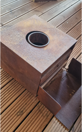 Fire Cube Ausstellermodell ohne Glas (kein Versand - siehe unten) Fire Cube Ausstellermodell ohne Glas (kein Versand - siehe unten)