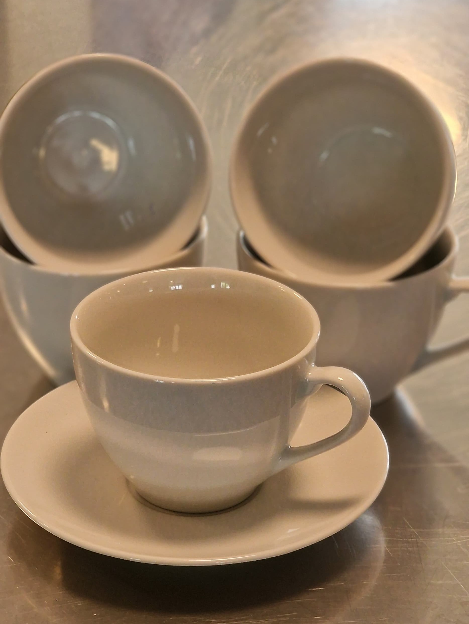 24er (48-teilig +) Kaffee-Tassen-Set mit Unterteller (kein Versand - siehe unten)