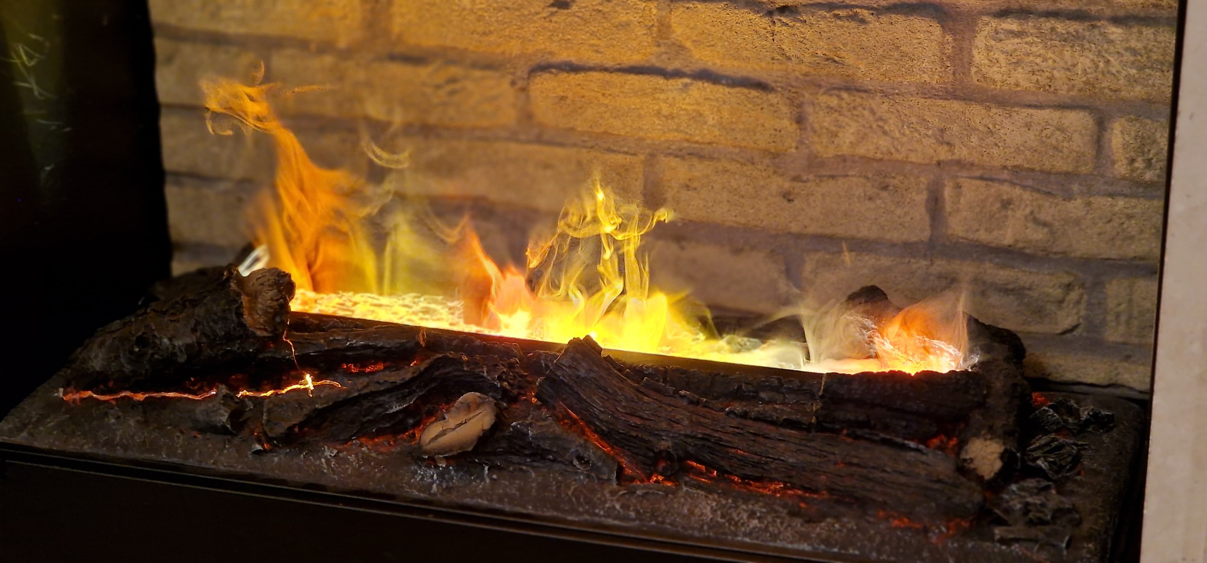 Effektfeuer mit weissen Rahmen (kein Versand - siehe unten)