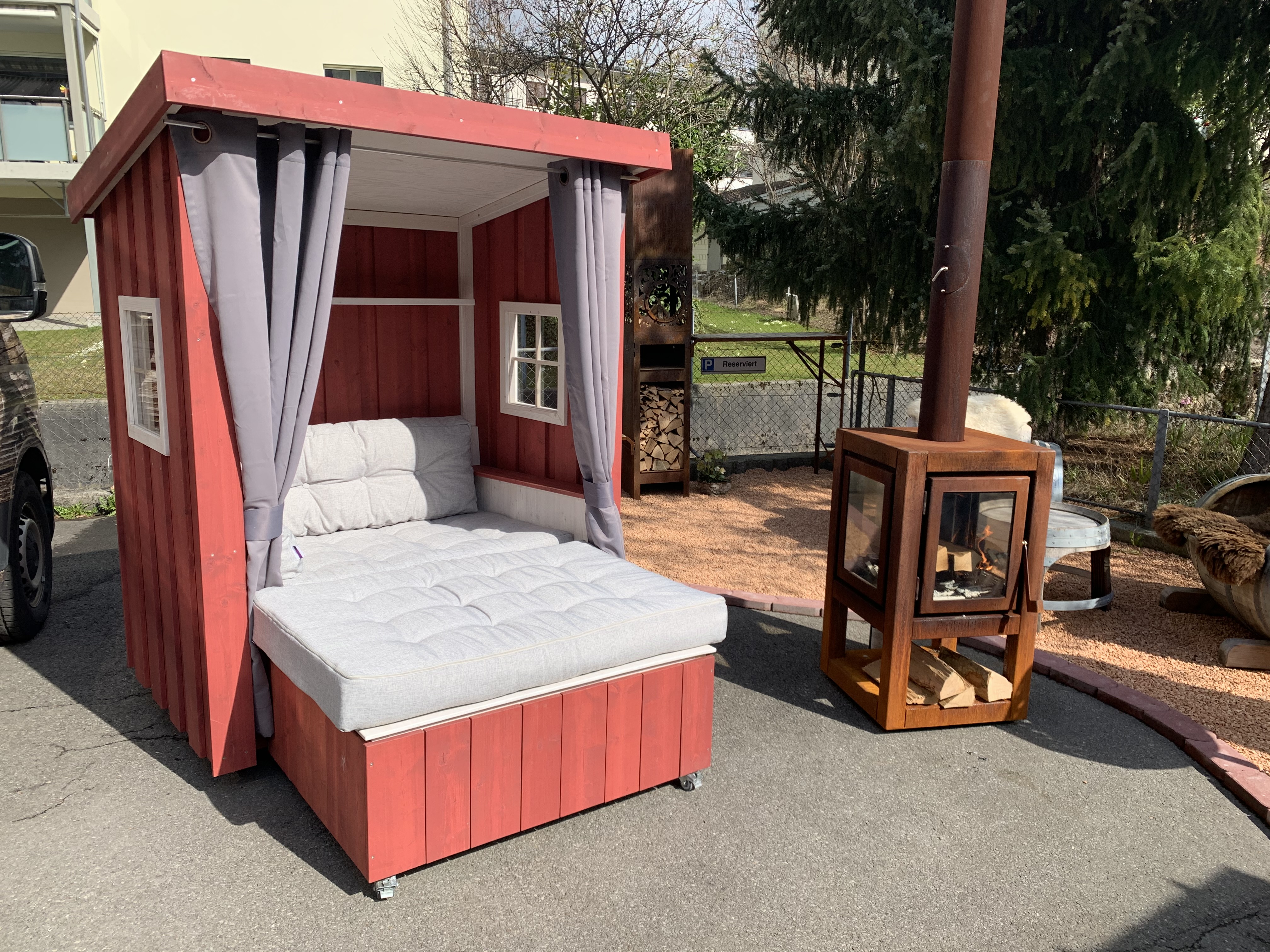 Badischer Strandkorb Skandinavisches Rot (kein Versand - siehe unten)