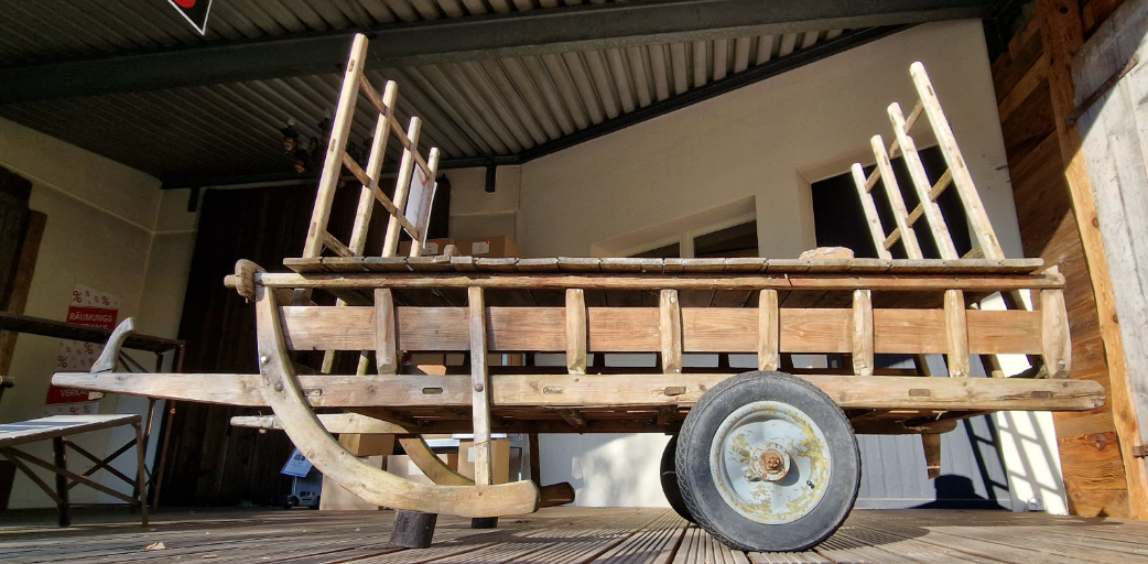 Heuwagen Aussteller (Nur Abholung möglich) Heuwagen Aussteller (Nur Abholung möglich)